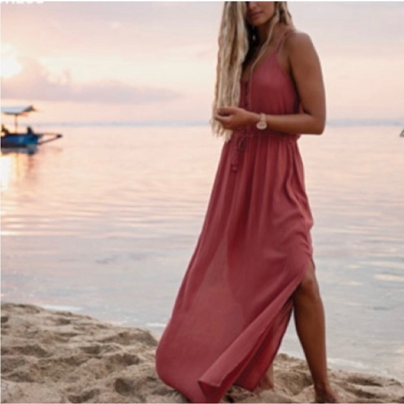 Rip Curl Dresses & Skirts - NWT Rip Curl Nelly Rust Crepe Maxi Dress